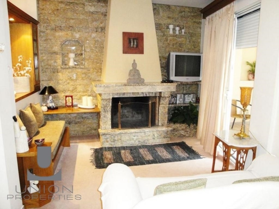 (For Sale) Residential Maisonette || Athens West/Agioi Anargyroi - 270 Sq.m, 5 Bedrooms, 250.000€ 