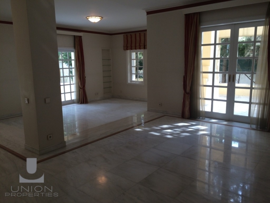 (For Sale) Residential Maisonette || Athens North/Ekali - 500 Sq.m, 6 Bedrooms, 1.000.000€ 