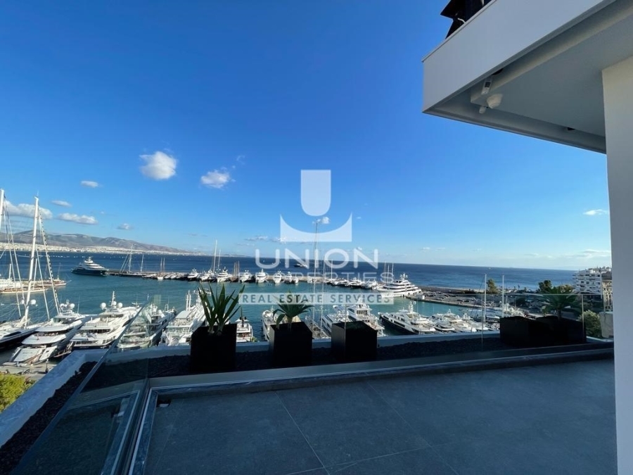 (For Sale) Residential Floor Apartment || Piraias/Piraeus - 82 Sq.m, 2 Bedrooms, 750.000€ 