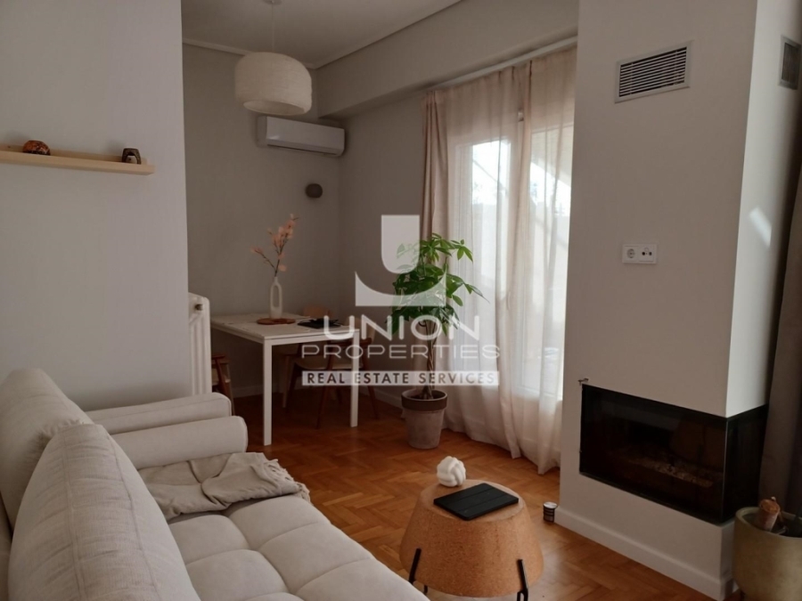 (For Sale) Residential Apartment || Athens Center/Athens - 63 Sq.m, 2 Bedrooms, 195.000€ 