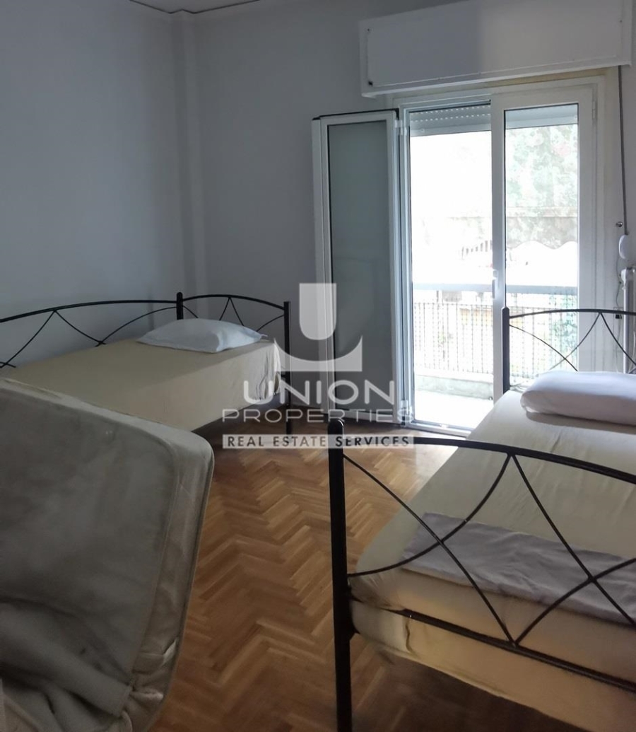 (For Sale) Residential Apartment || Athens Center/Athens - 54 Sq.m, 2 Bedrooms, 75.000€ 