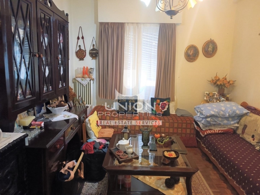 (For Sale) Residential Apartment || Athens Center/Athens - 72 Sq.m, 3 Bedrooms, 98.000€ 