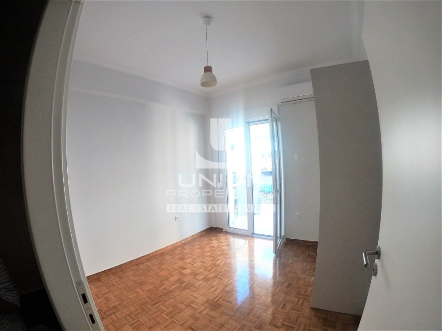 (For Sale) Residential Apartment || Athens Center/Athens - 88 Sq.m, 3 Bedrooms, 110.000€ 