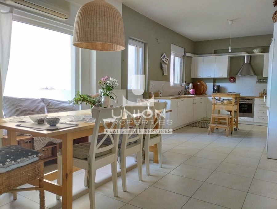 (For Sale) Residential Maisonette || East Attica/Vari-Varkiza - 155 Sq.m, 4 Bedrooms, 400.000€ 