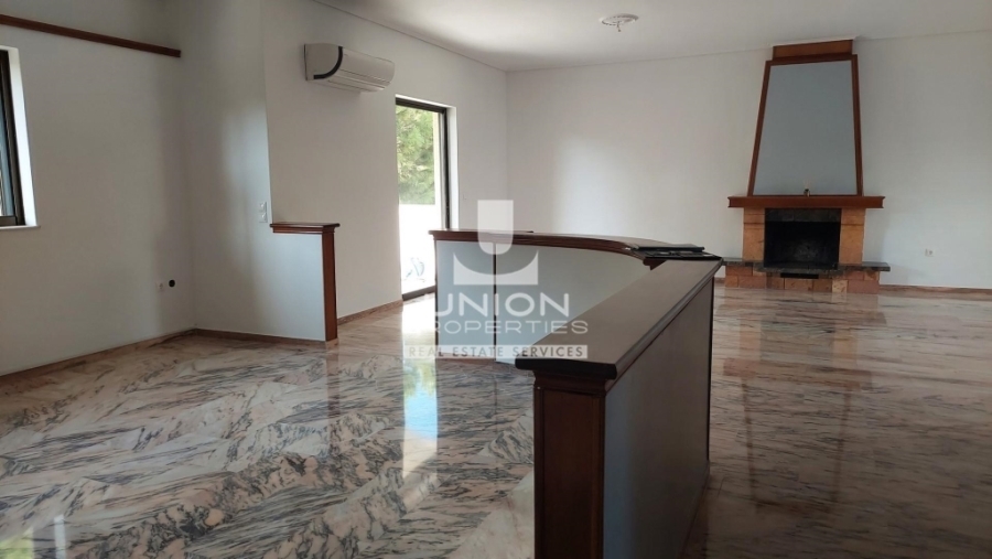 (For Rent) Residential Floor Apartment || Athens South/Glyfada - 175 Sq.m, 3 Bedrooms, 2.500€ 