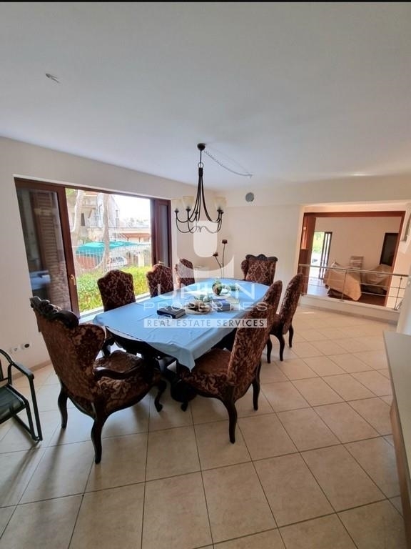 (For Sale) Residential Maisonette || East Attica/Agios Stefanos - 320 Sq.m, 4 Bedrooms, 700.000€ 