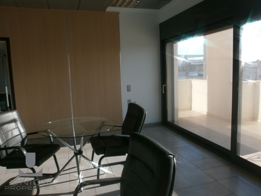 (Προς Πώληση) Επαγγελματικός Χώρος Γραφείο || Αθήνα Βόρεια/Βριλήσσια - 235 τ.μ, 400.000€ 