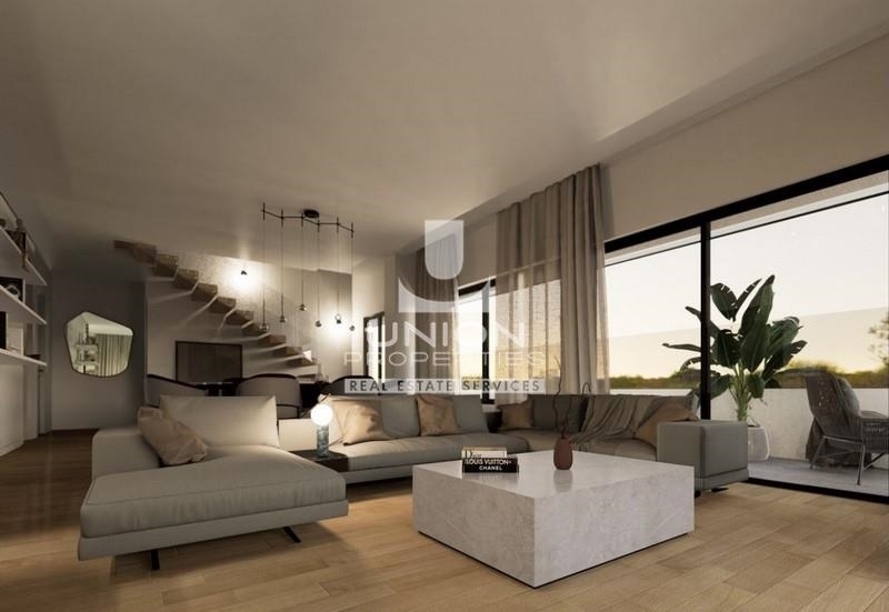(For Sale) Residential floor maisonette || Athens North/Vrilissia - 237 Sq.m, 3 Bedrooms, 930.000€ 