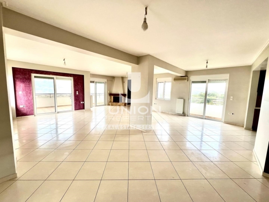 (For Rent) Residential floor maisonette || East Attica/Markopoulo Mesogaias - 220 Sq.m, 5 Bedrooms, 1.200€ 