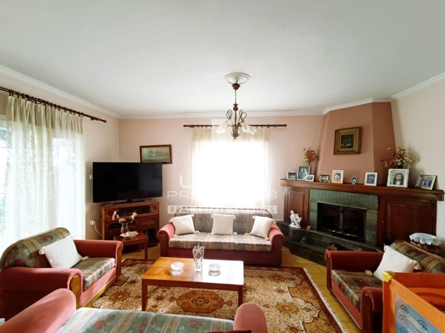 (For Sale) Residential Detached house || East Attica/Rafina - 146 Sq.m, 4 Bedrooms, 450.000€ 