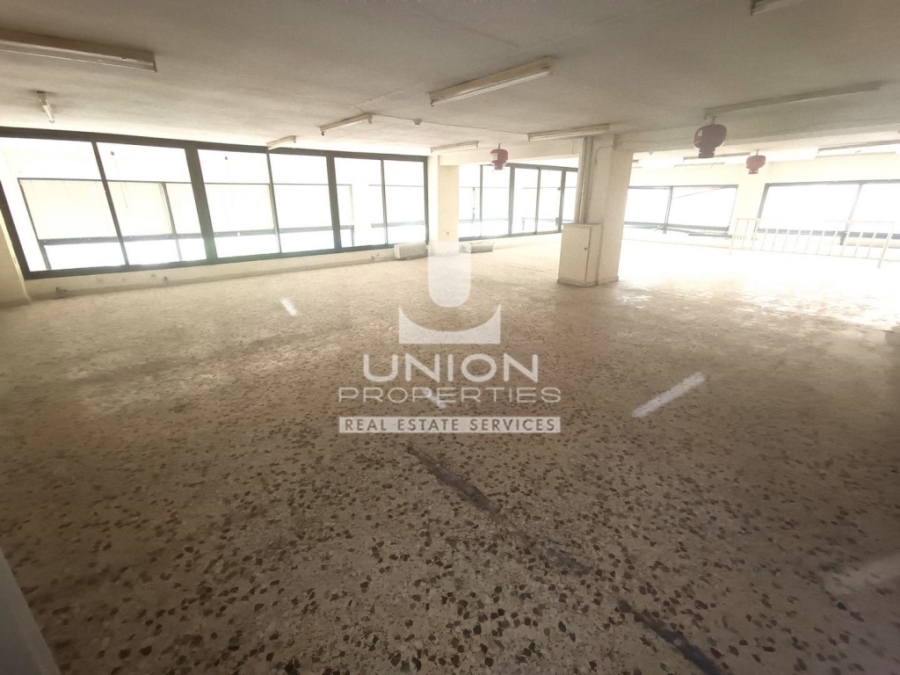 (For Sale) Commercial Building || Athens Center/Galatsi - 1.700 Sq.m, 2.150.000€ 