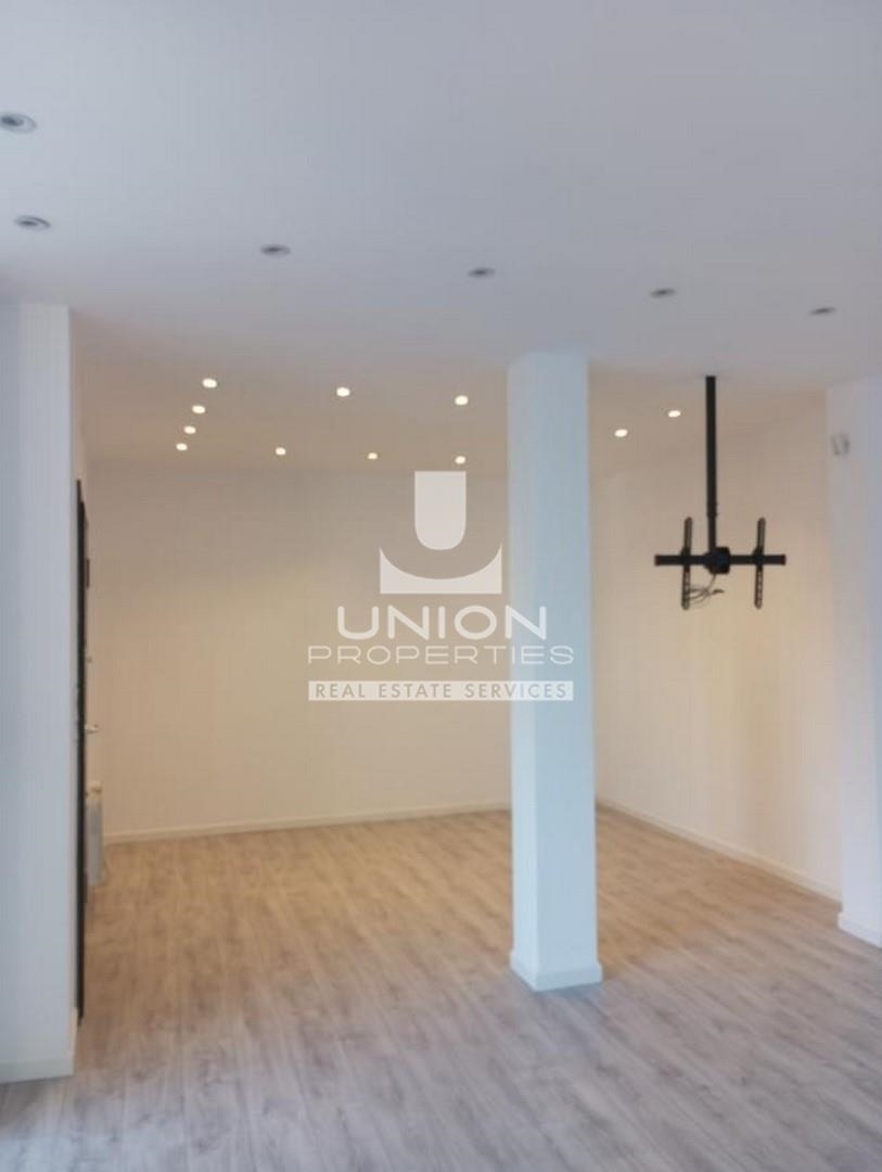 (For Sale) Residential Floor Apartment || Piraias/Piraeus - 120 Sq.m, 3 Bedrooms, 295.000€ 