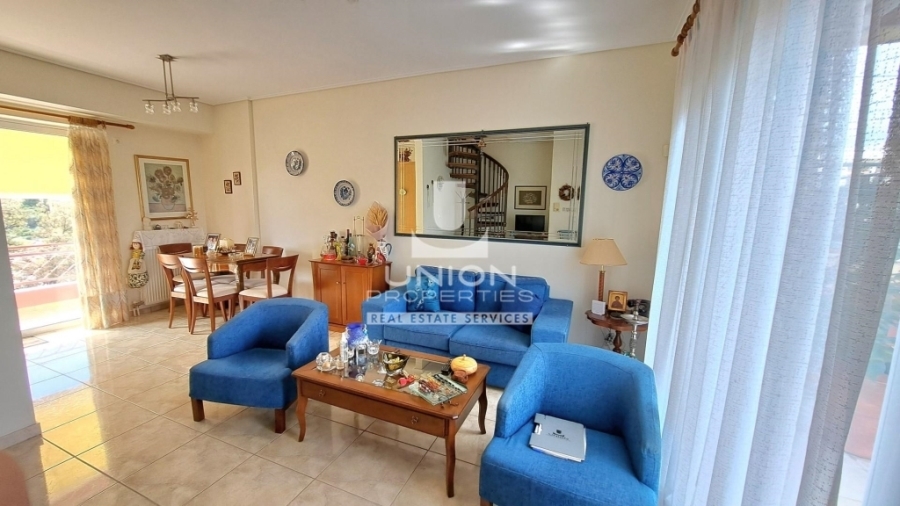 (For Sale) Residential floor maisonette || East Attica/Markopoulo Mesogaias - 70 Sq.m, 2 Bedrooms, 225.000€ 
