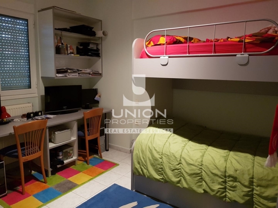 (For Sale) Residential Building || Athens West/Ilion-Nea Liosia - 236 Sq.m, 2 Bedrooms, 240.000€ 