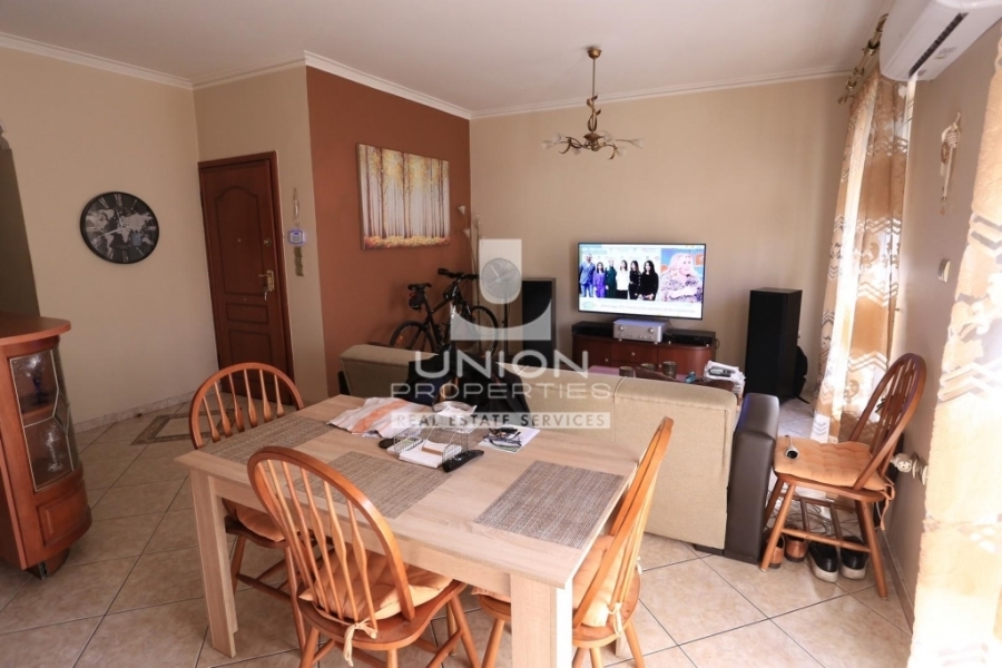 (For Sale) Residential Apartment || Piraias/Nikaia - 69 Sq.m, 2 Bedrooms, 155.000€ 