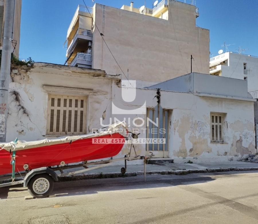 (For Sale) Land Plot || Piraias/Piraeus - 216 Sq.m, 220.000€ 
