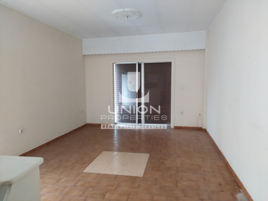 (For Sale) Residential Floor Apartment || Athens West/Agia Varvara - 72 Sq.m, 2 Bedrooms, 76.000€ 