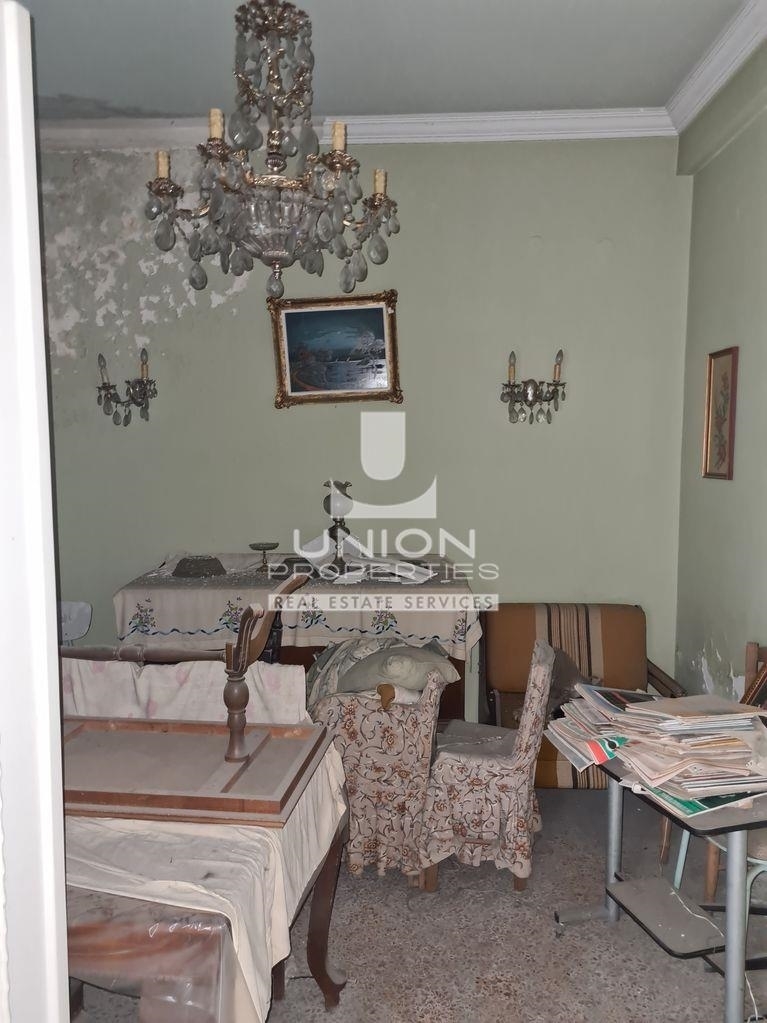 (For Sale) Residential Detached house || Athens Center/Dafni - 83 Sq.m, 2 Bedrooms, 170.000€ 