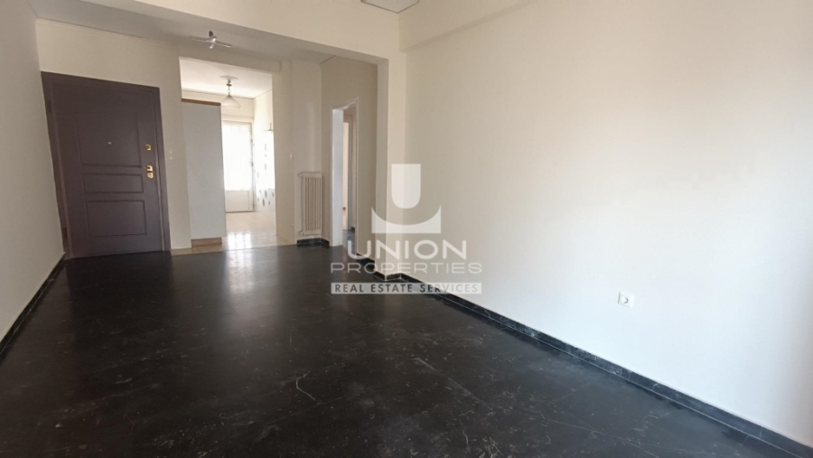 (用于出售) 住宅 公寓套房 || Piraias/Piraeus - 70 平方米, 2 卧室, 150.000€ 