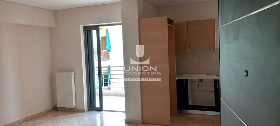 (For Sale) Residential Apartment || Piraias/Piraeus - 33 Sq.m, 135.000€ 