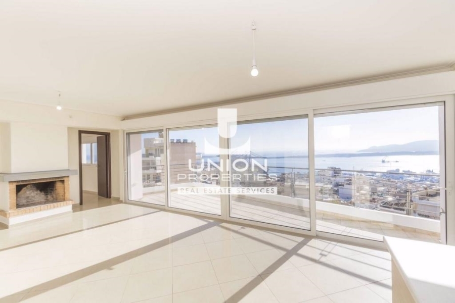 (用于出售) 住宅 单身公寓房 || Piraias/Perama - 89 平方米, 2 卧室, 210.000€ 