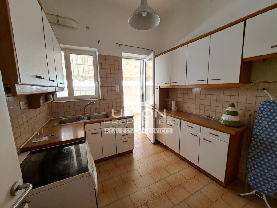 (For Sale) Residential Detached house || Athens Center/Ymittos - 109 Sq.m, 2 Bedrooms, 320.000€ 