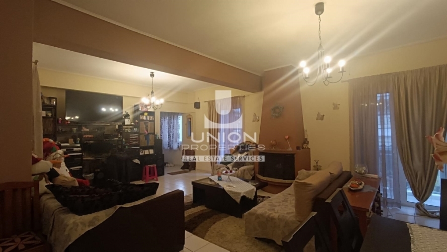 (For Sale) Residential Floor Apartment || Piraias/Perama - 117 Sq.m, 3 Bedrooms, 220.000€ 